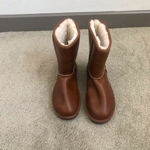Brown leather UGG boots!